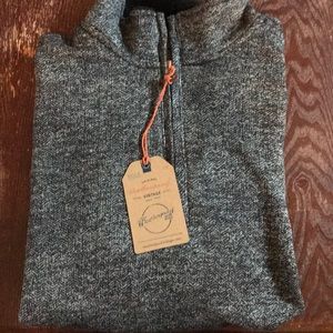 Men’s Charcoal Gray 1/4 Zip